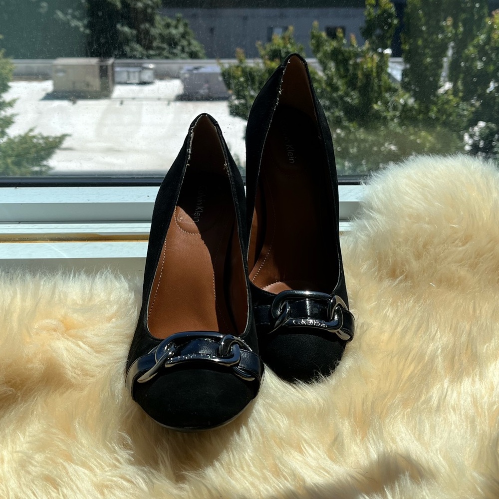 EUC Calvin Klein Black Sueded Stilettos - Size 8.5